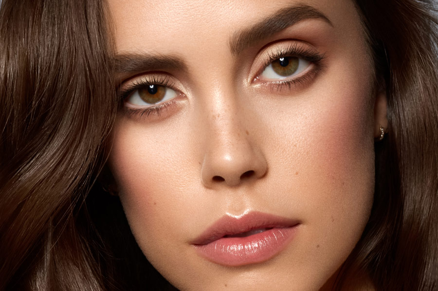 how to retouch eyes in photoshop